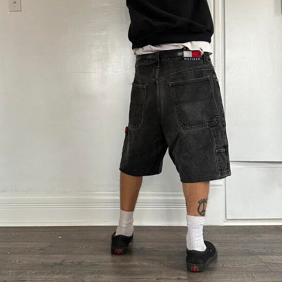 Vintage Y2K Black Faded Tommy Hilfiger Baggy Denim Shorts - Picture 4 of 8